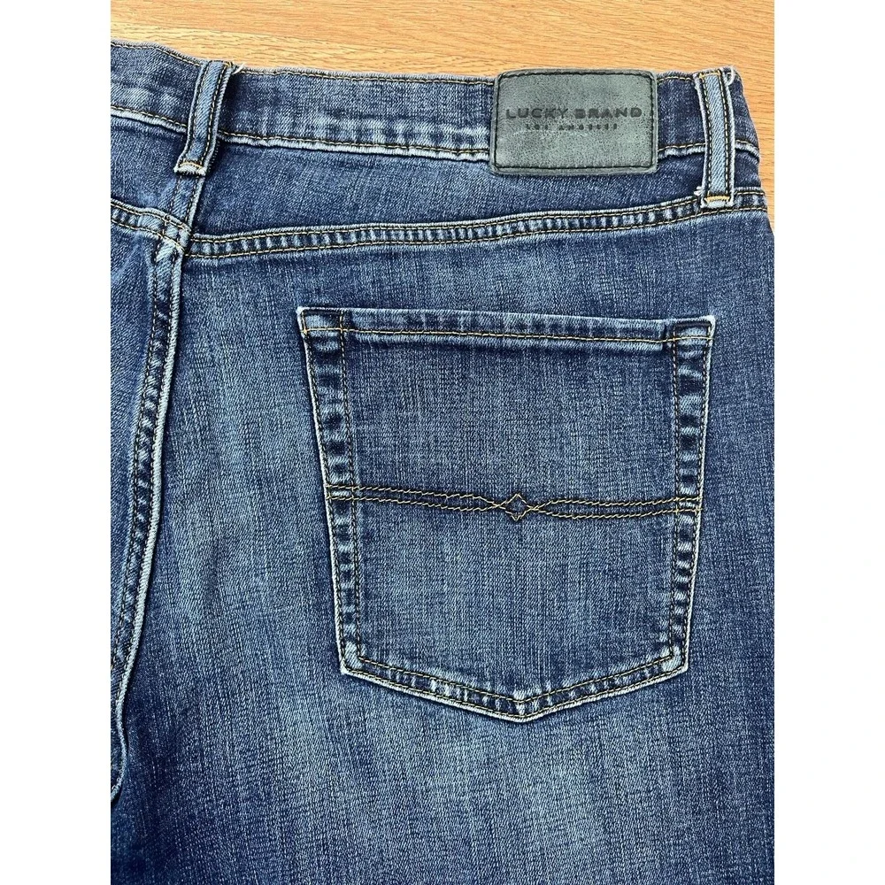 Lucky Brand 363 Vintage Jeans‎ Men's Size 38 x 32  Straight Dark Wash